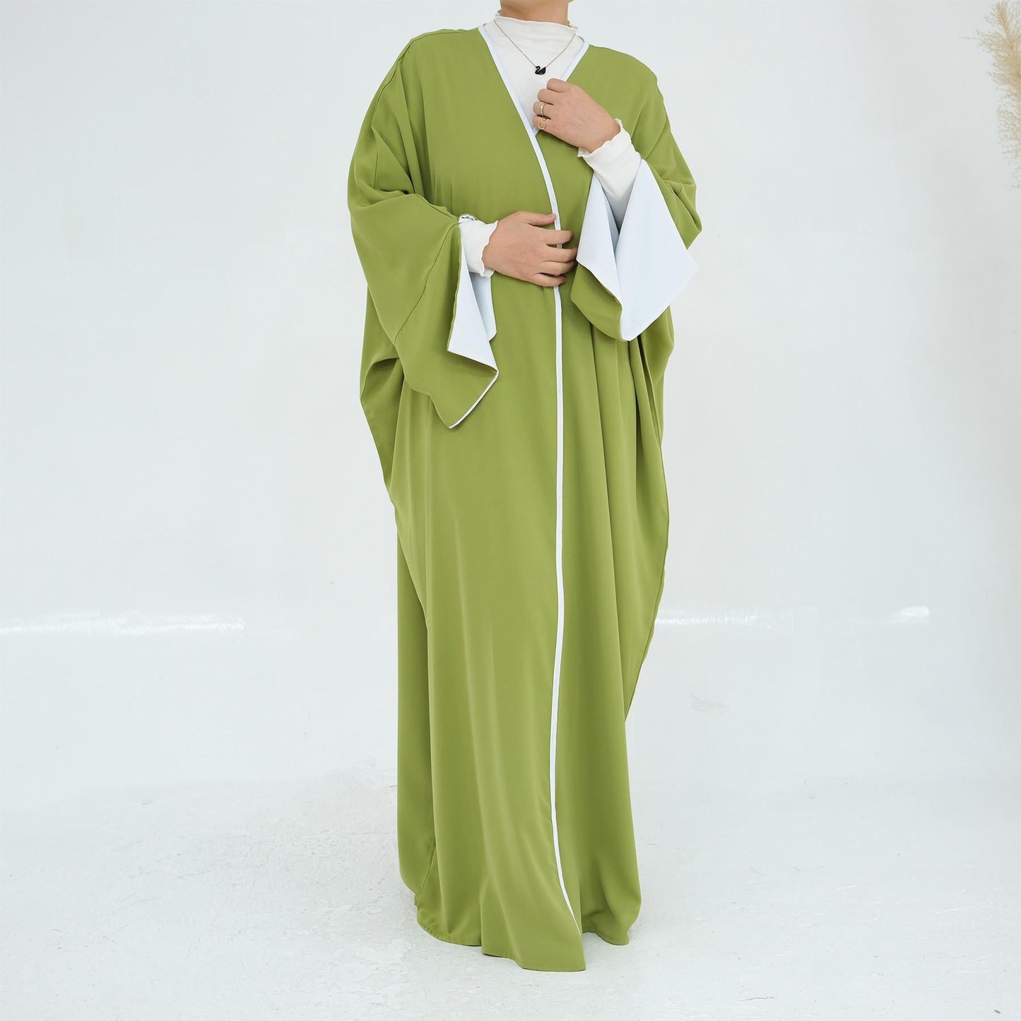 HA5877 The Loose-fitting Robe Has A Lightweight Silhouette That Is Perfect for Any Occasion open abaya outfit