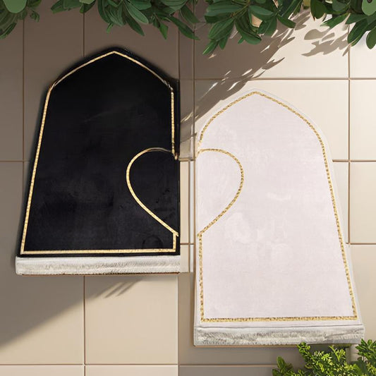 HA1238 2pcs Set Heart-Shaped Flannel Printed Blanket and Prayer Mat
