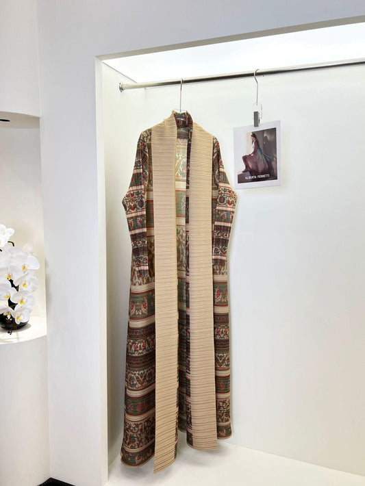HS6710 Artisan Legacy , Reversible Abaya with Traditional Prints