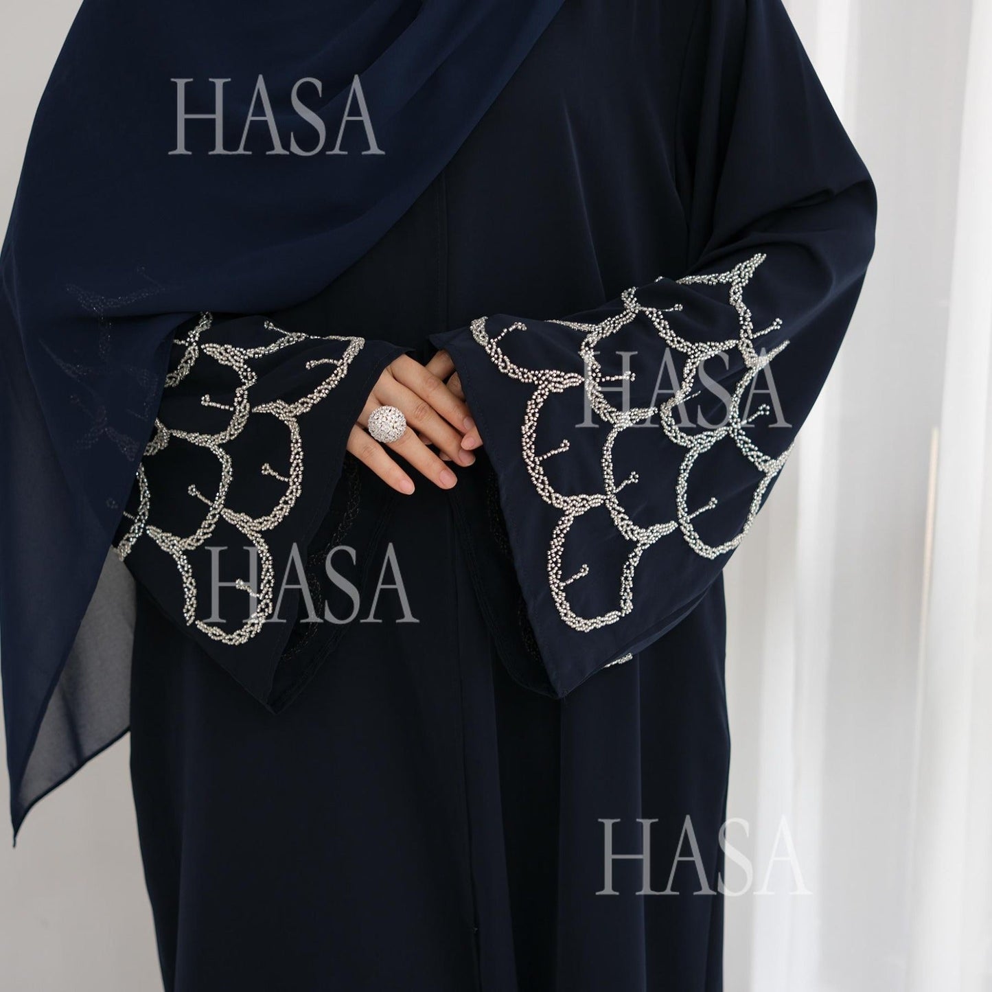 HA6608 Solid Color Hand-beaded Long Cardigan (headscarf Not Included)