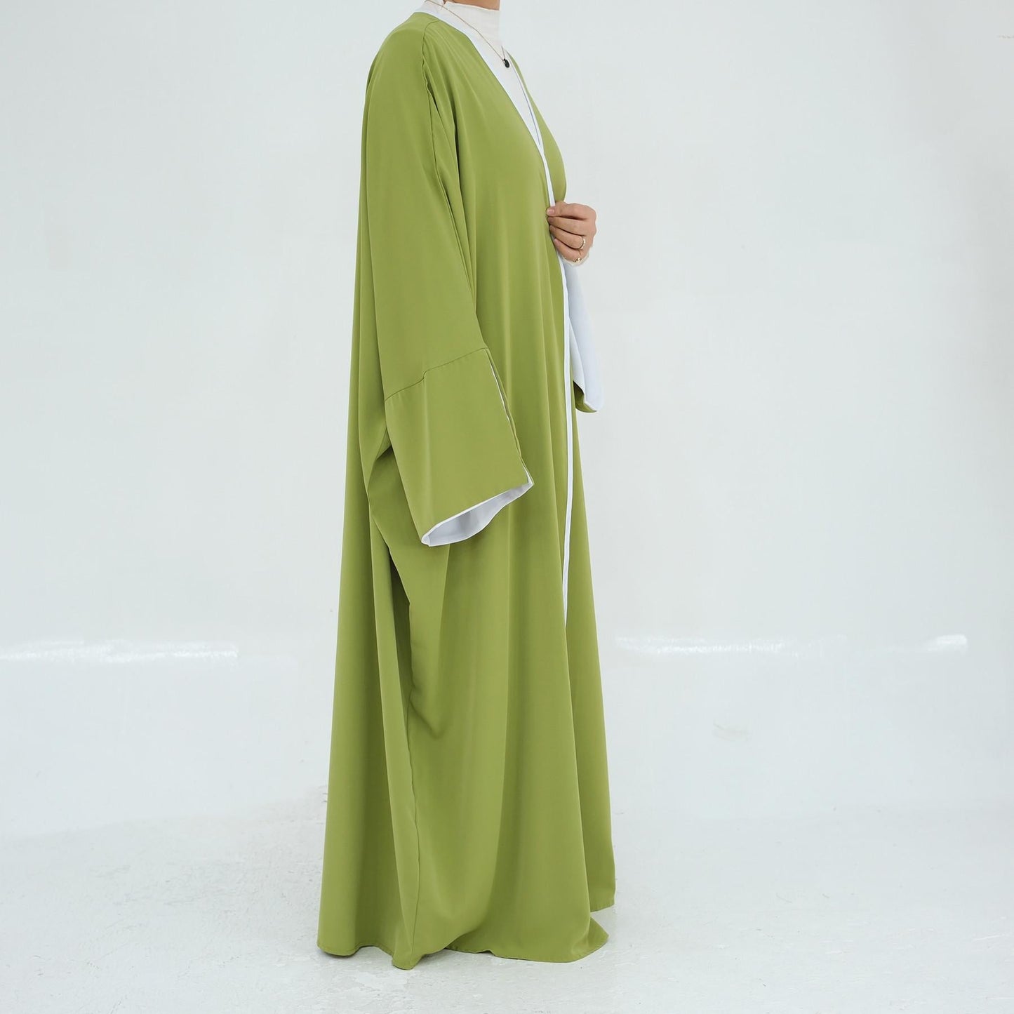 HA5877 The Loose-fitting Robe Has A Lightweight Silhouette That Is Perfect for Any Occasion open abaya outfit