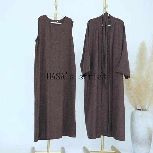 HS4854 A simple, solid-colored two-piece set, consisting of an easy-to-match robe-style dress and a matching garment.