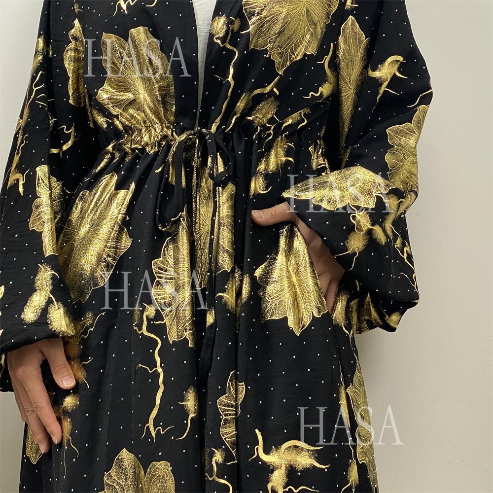 HA6589 Gold-stamped long cardigan with a flowing design