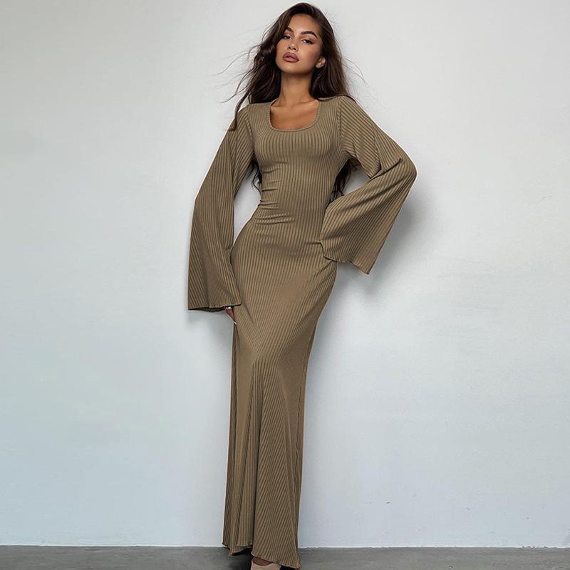HAYA HAYA0676 Flared Long Sleeved High Waist Maxi Skirt with Lace-up Back