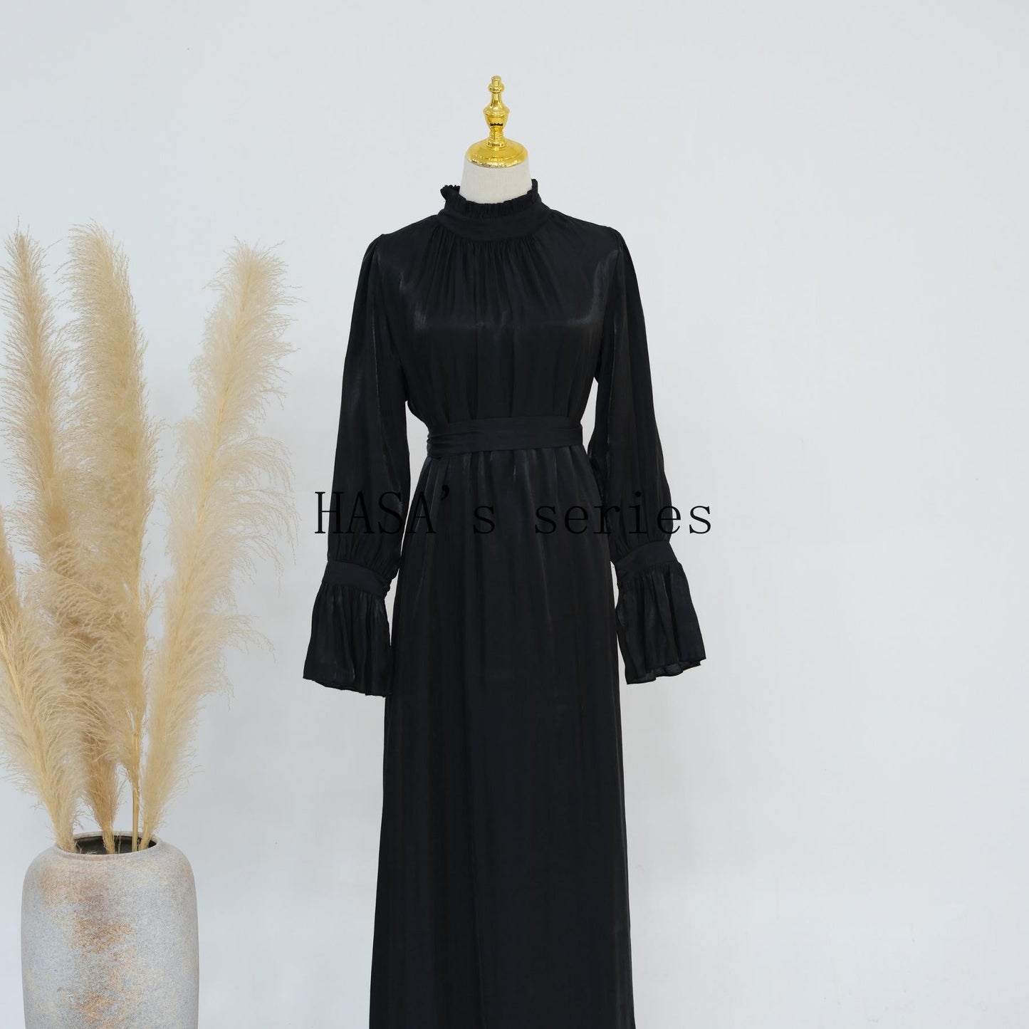 HS4857 A High-necked, Belted Dress, A Classic Style That Exudes Elegant Charm.