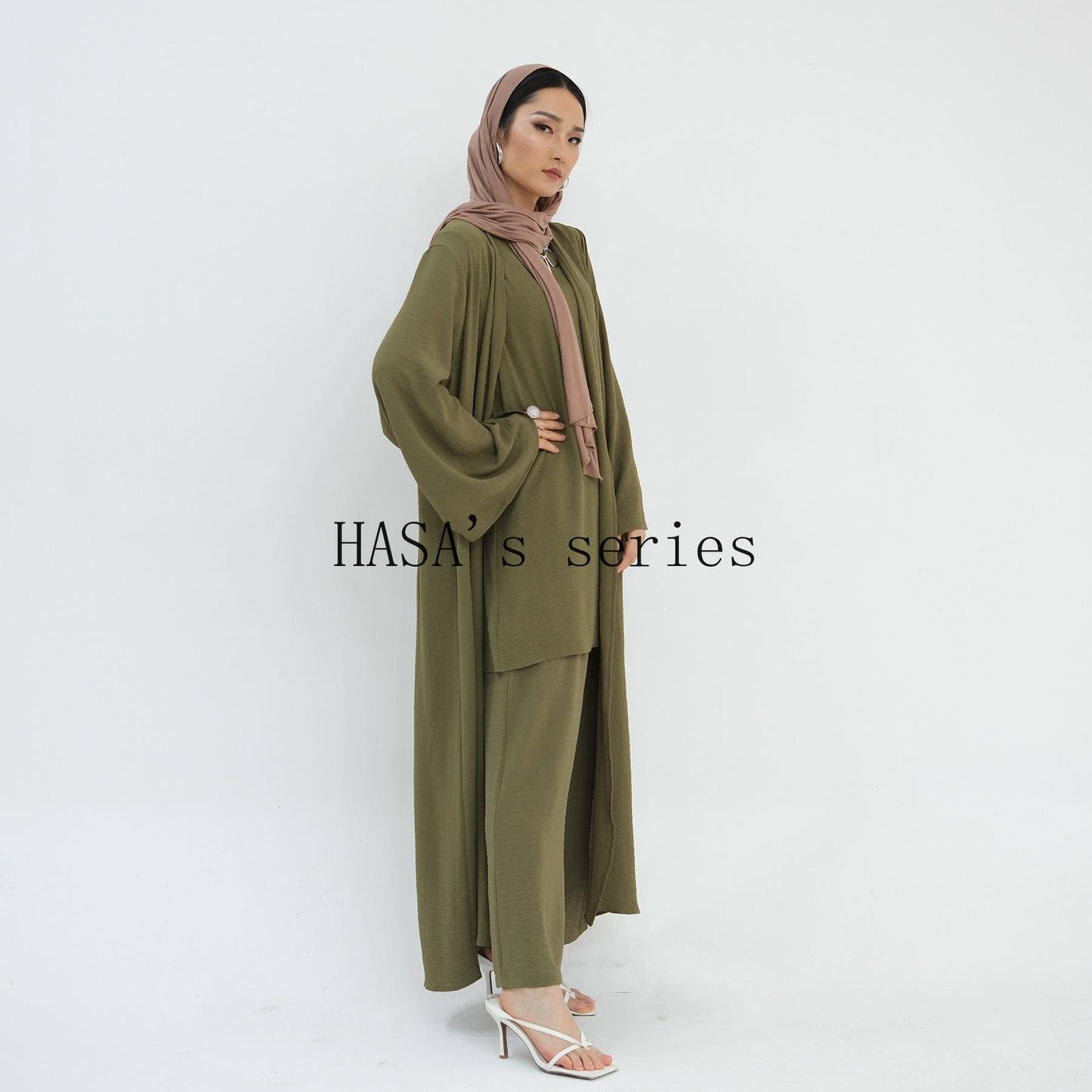 HS5107 Minimalist Style Three-piece Set | Solid Color Long Coat Paired with A Loose Two-piece Suit.