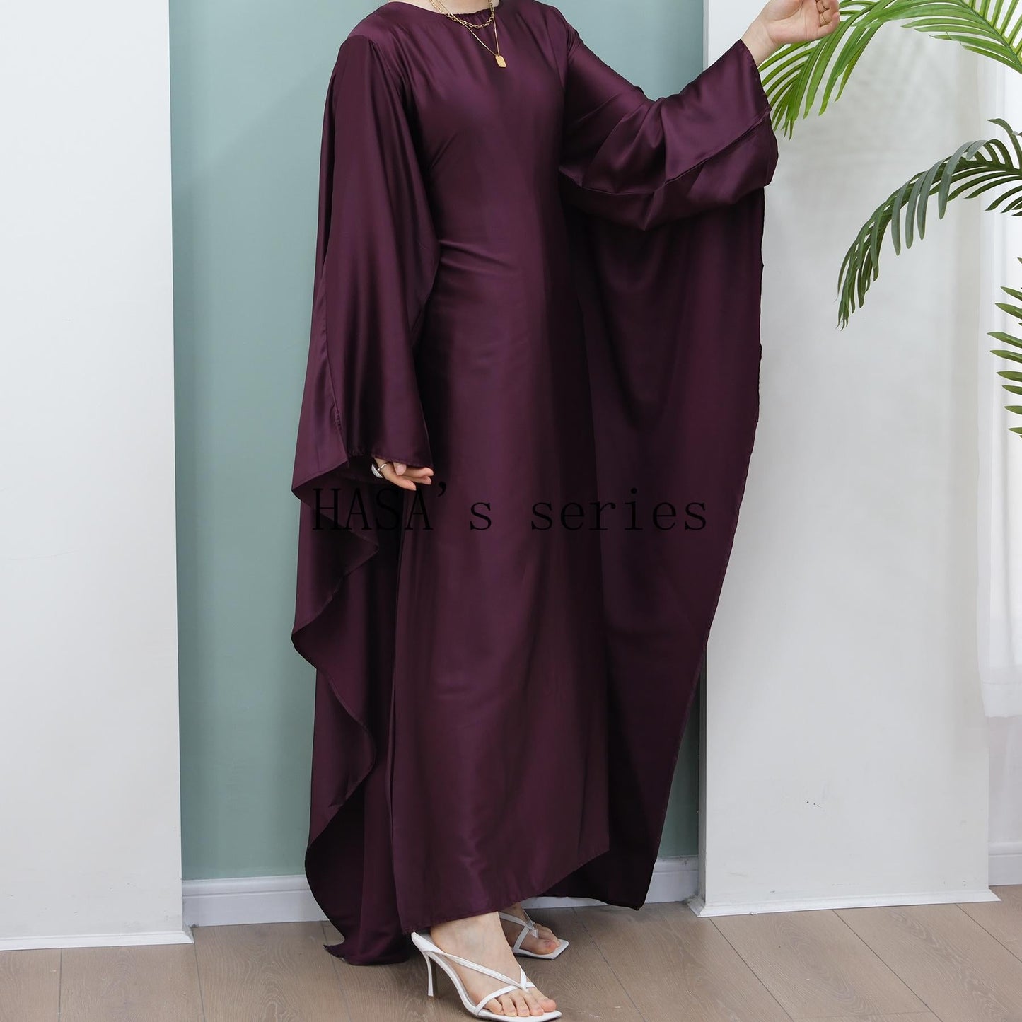 HS4835 High-density Stretch Satin Long Dress, Simple, Elegant, and Comfortable To Wear.
