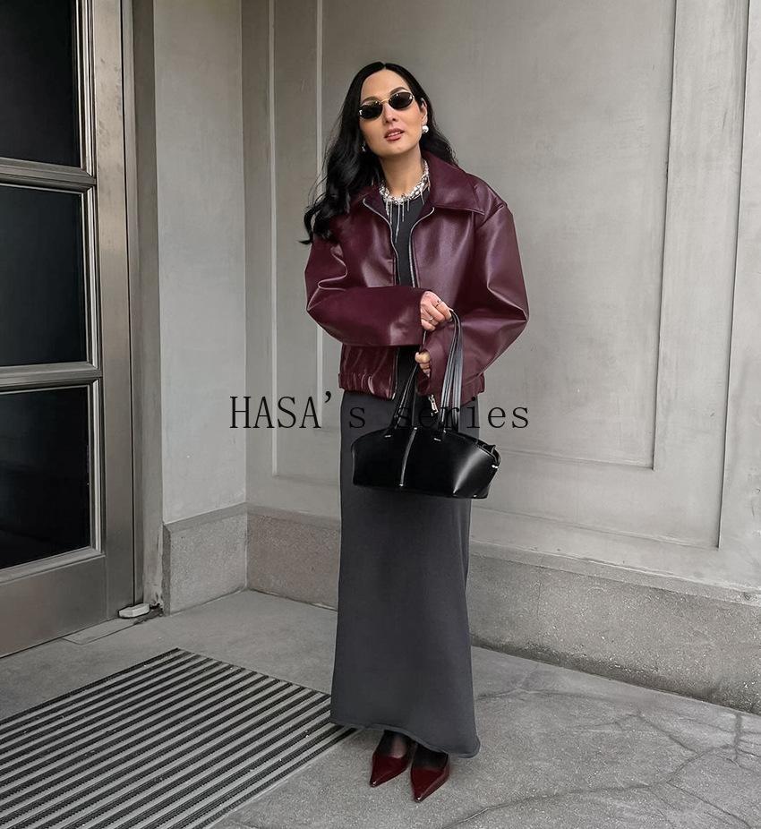 HS5775 This Classic, Minimalist Leather Short Jacket Is Stylish and Versatile, Perfect for Spring.