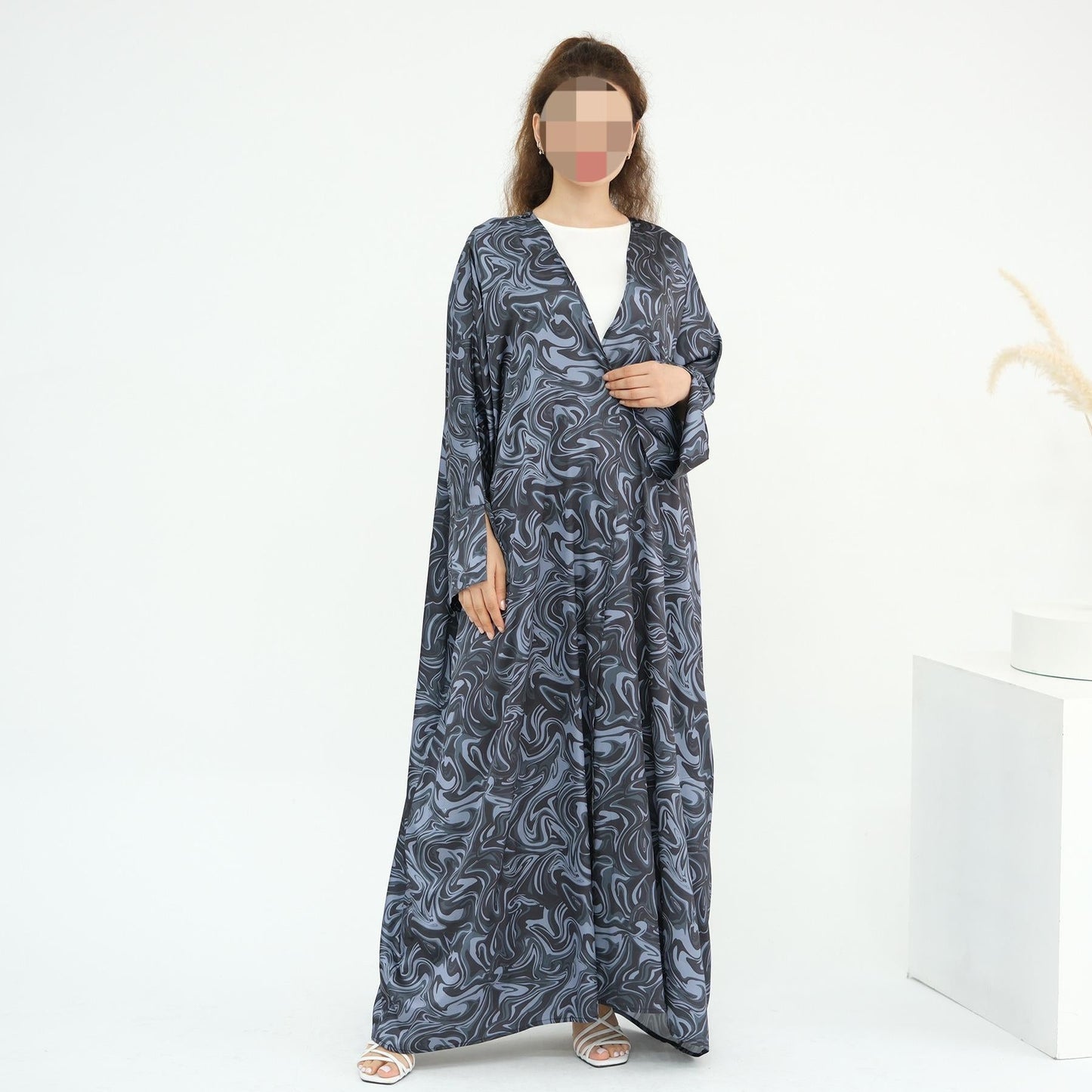 HA6555 Fashionable printed long-sleeved dress with an ankle-length cardigan style