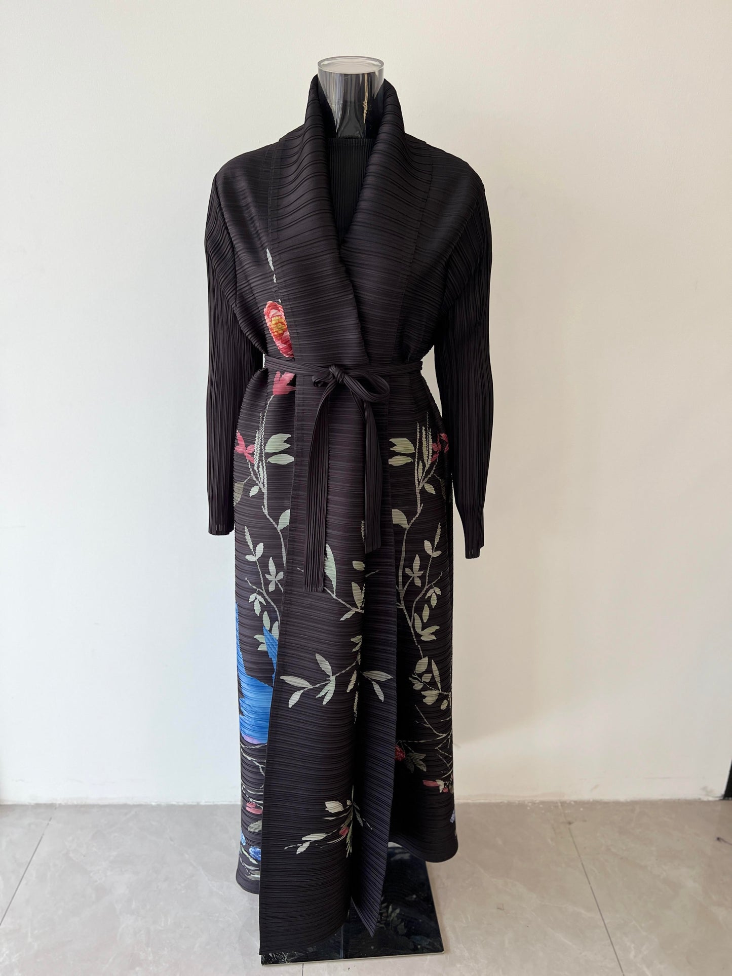 HS6707 Midnight Serenade ,Black Abaya with Striking Bird Embroidery