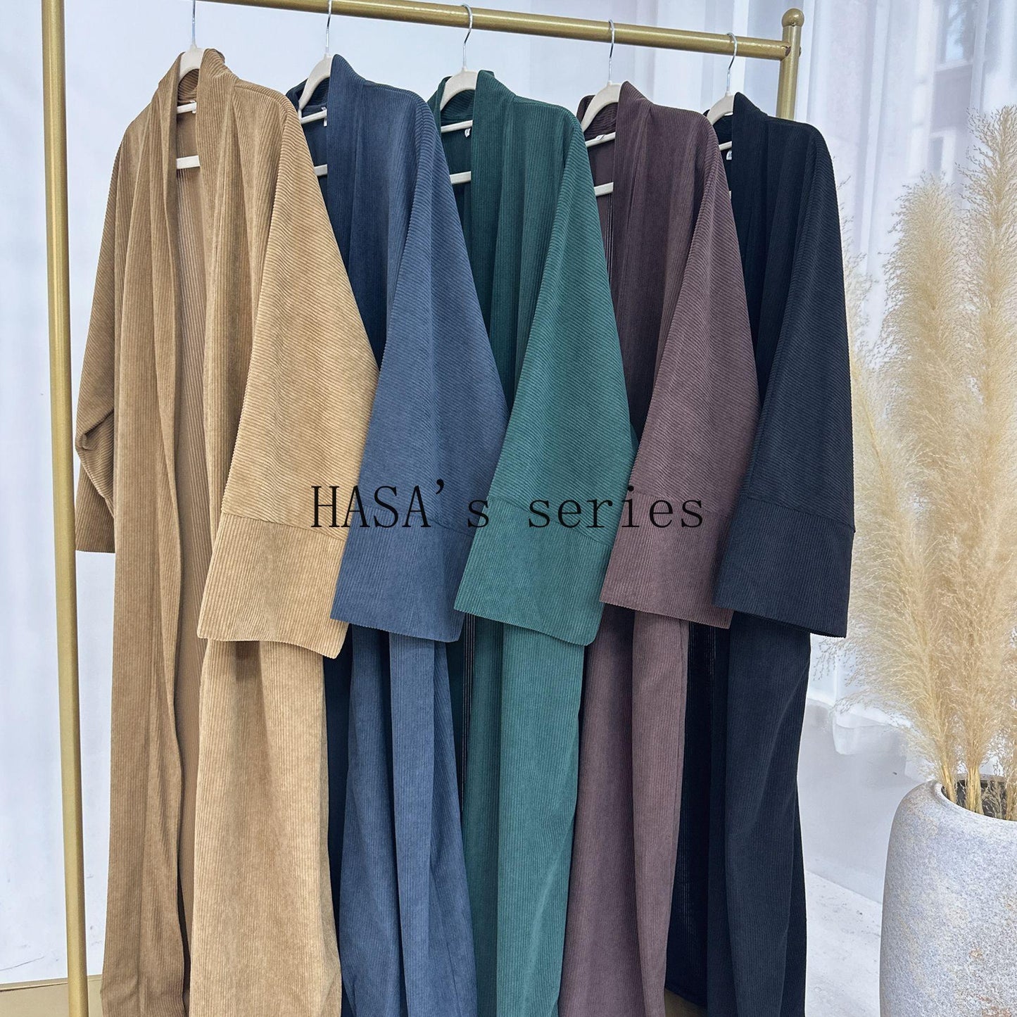 HA5489 Loose Swing Cardigan Dress - A Comfortable and Casual Fall and Winter Essential