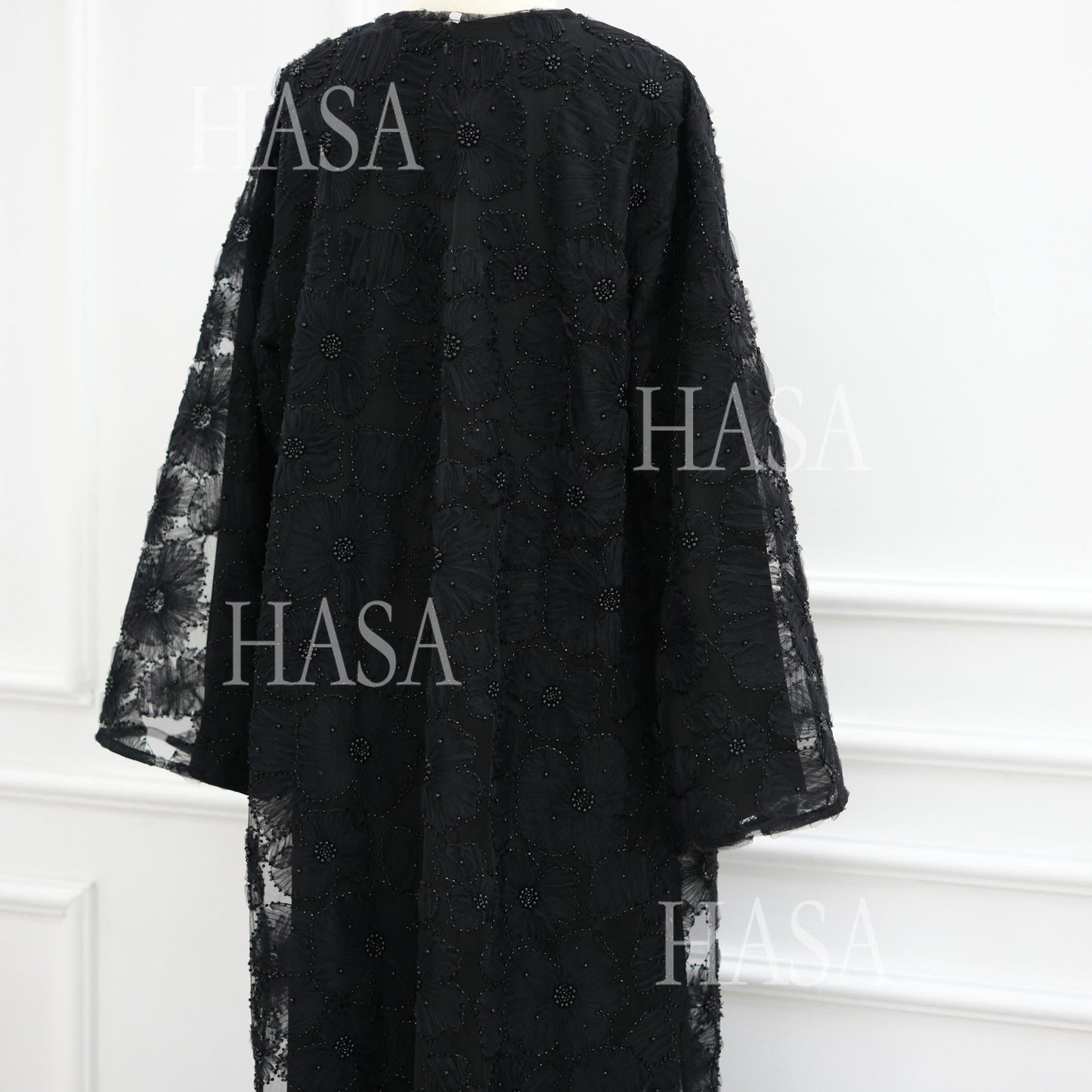 HS6625 Dreidimensionale, Perlenbesetzte Strickjacke Mit Blumenmuster, Die Mit Einer Inneren Schicht Oder Einem Kopftuch Kombiniert Werden Kann.
