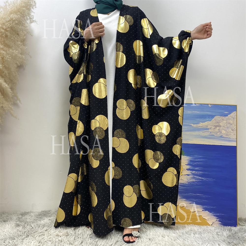 HA6587 Gilded Pattern Cardigan Robe with Bat Sleeves and Loose Flowing Design