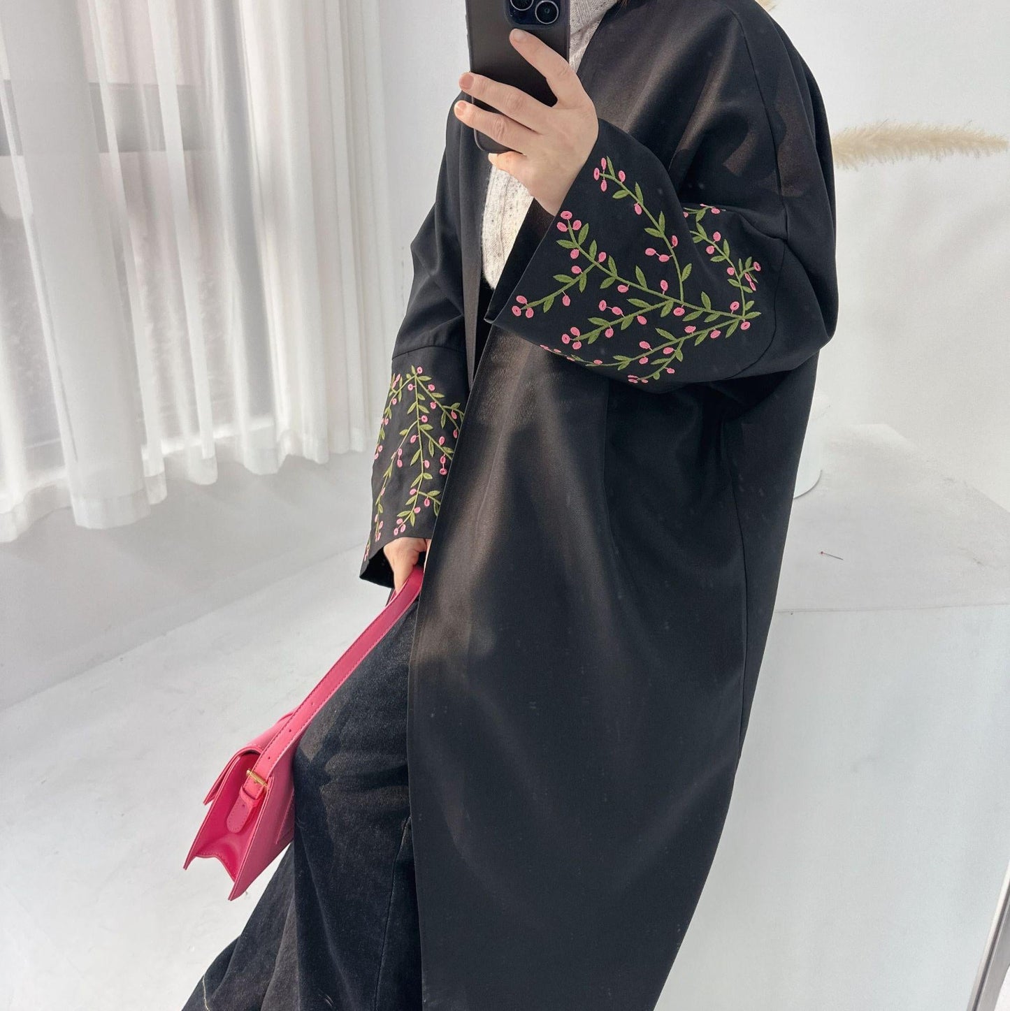HAYA HAYA1046 Flower Embroidery Elegant Cardigan Robe