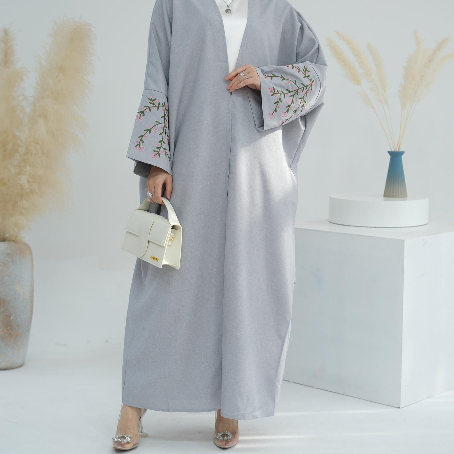 HAYA HAYA1046 Flower Embroidery Elegant Cardigan Robe