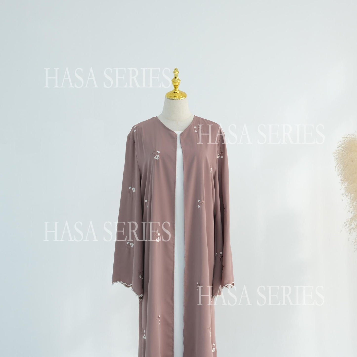 HASASERIES HS6682 Embroidered Floral Pattern Long Cardigan