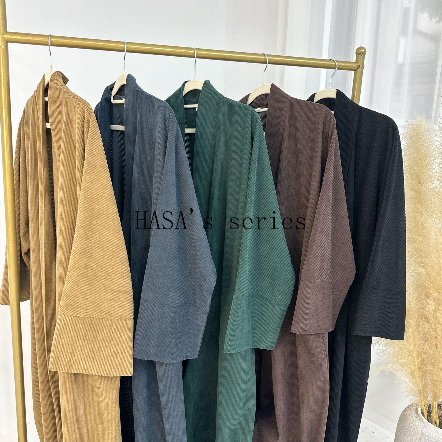 HA5489 Loose Swing Cardigan Dress - A Comfortable and Casual Fall and Winter Essential